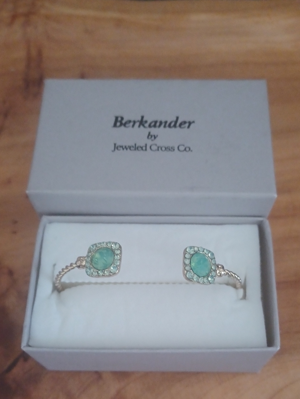 Brand New in Box Berkander by Jeweled Cross Co. Miraculous Medal Cuff Bracelet - Picture 6 of 6